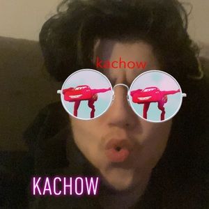 Meet your Posher, Leigh